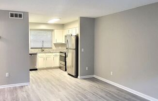 2 beds, 1 bath, $1,245