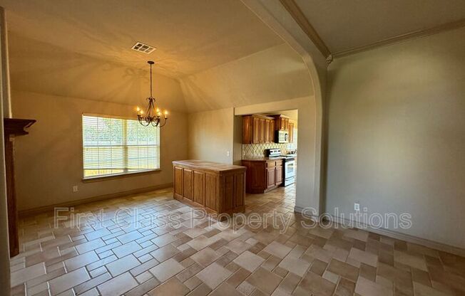 9508 S COUNTRY CLUB DR