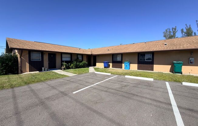 829 Gleason Pkwy Units #1-5