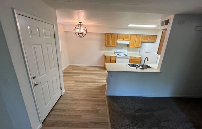 1 bed, 1 bath, 678 sqft, $1,675, Unit 2408