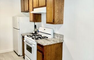 1 bed, 1 bath, $2,147, Unit 7