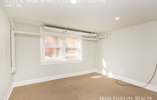 2225 North Hamlin Avenue