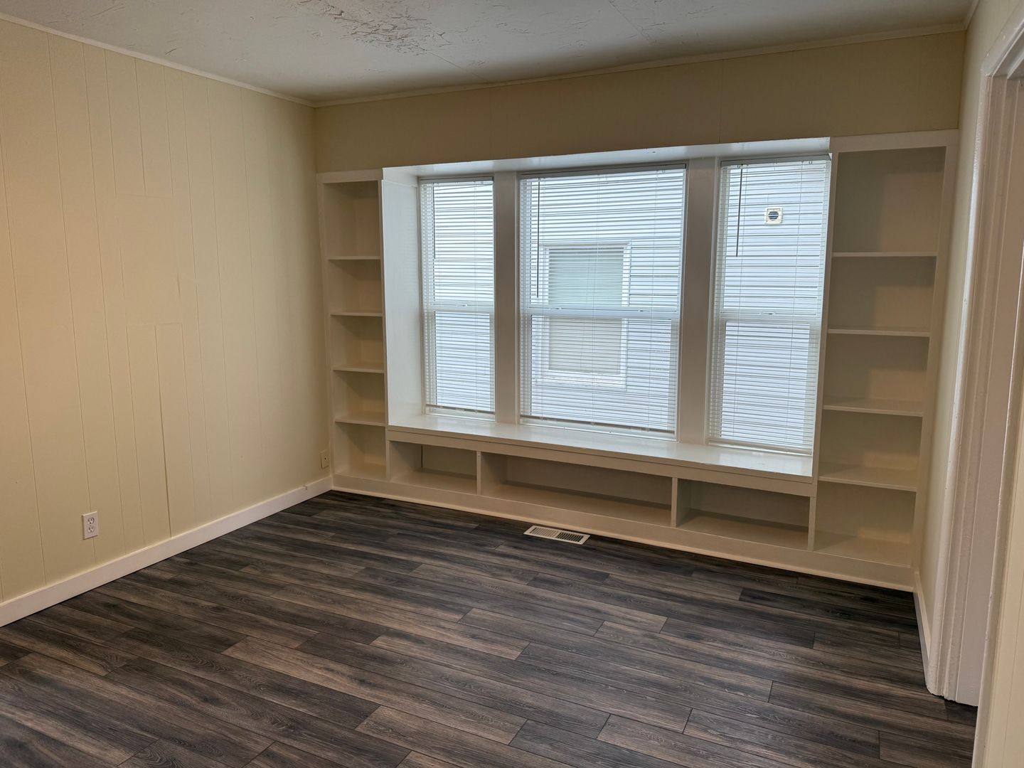 Charming 3-Bedroom Home in the Heart of Overlook