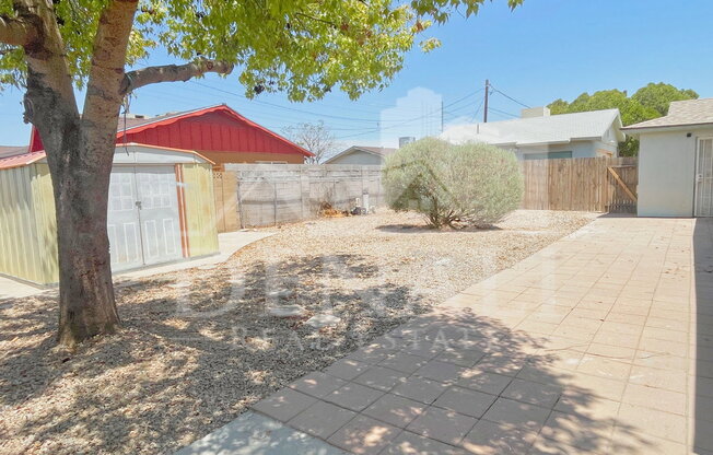 4 beds, 2 baths, 2,070 sqft, $2,295