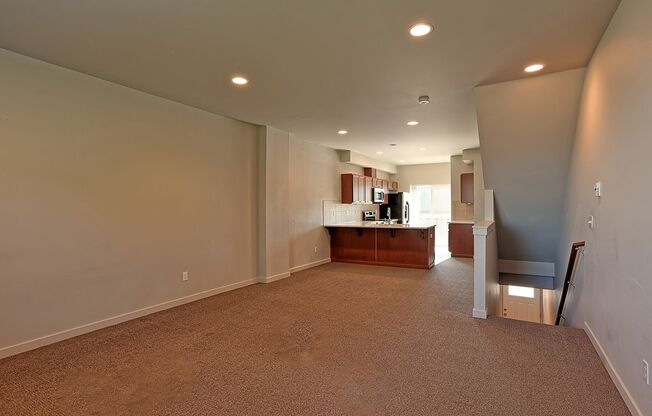 Luxury 3 Bedroom Townhome - Avail Now!