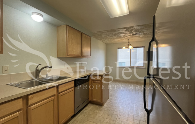 Availability at the Vineyards! 2 Bedroom 2 Bath ~ 2nd Floor Apartment **$200.00 Off 2nd Months Rent**