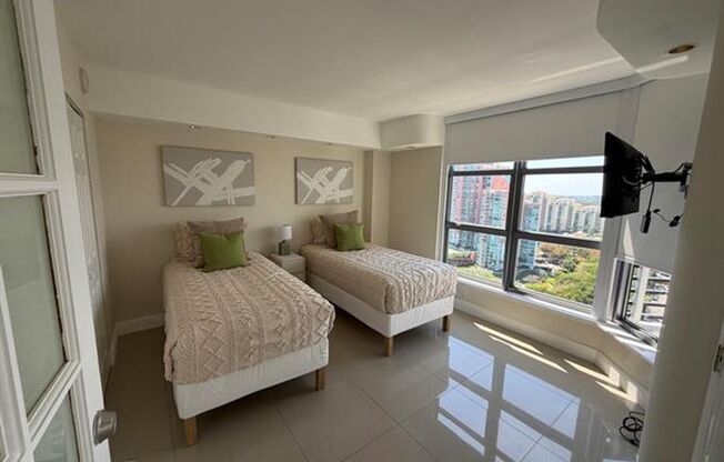 2 beds, 2 baths, $3,500, Unit # 2303