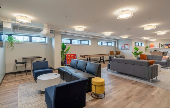 2 beds, 2 baths, 1,115 sqft, $1,750, Unit 122