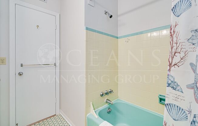 2 beds, 1.5 baths, $2,495