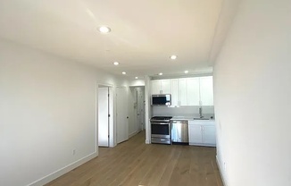 1 bed, 1 bath, 15,500 sqft, $2,950, Unit 2C