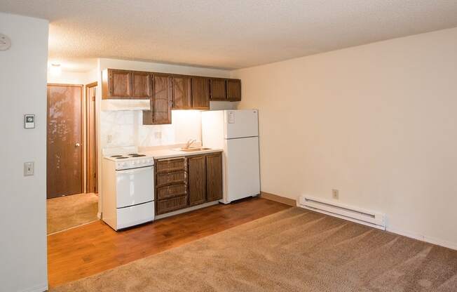 Rolling Hills Vacant Studio Apartment Kitchen