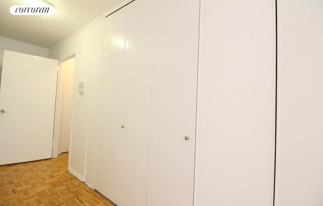 Studio, 1 bath, 471 sqft, $3,500, Unit 5K