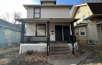 Duplex at 1527 SW Mulvane St