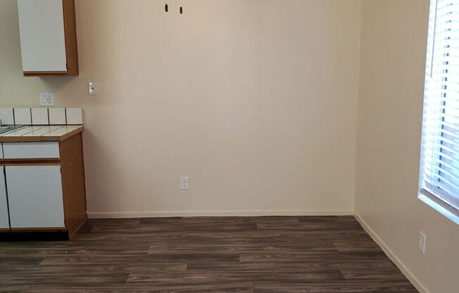 Canyon Creek Apartments