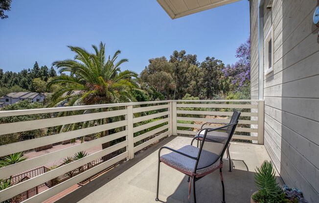 Hillside La Mesa, single family home, 3Bed 3Bath 3Garage
