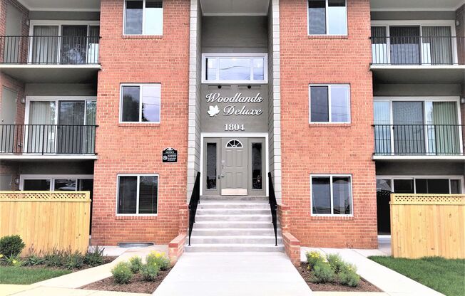 1 bed, 1 bath, 975 sqft, $2,575, Unit 1804WL-0T1