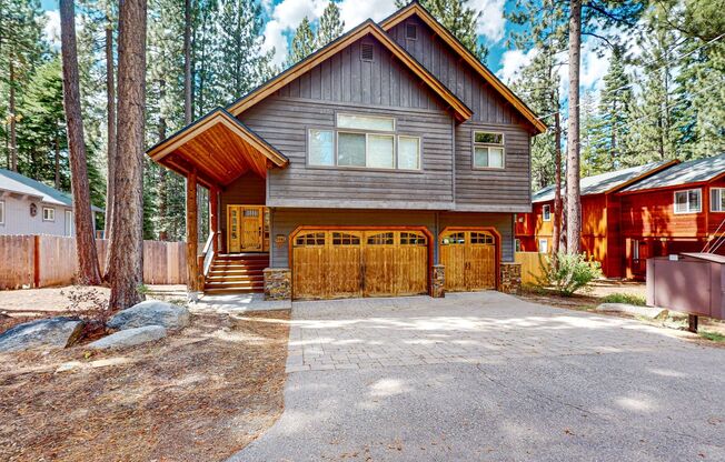 Gorgeous Custom Home in Beautiful Tahoe Paradise Area - South Lake Tahoe