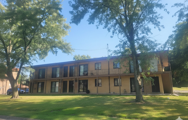 "Home Sweet Home on Knox in Oak Forest: Where Comfort Meets Community"