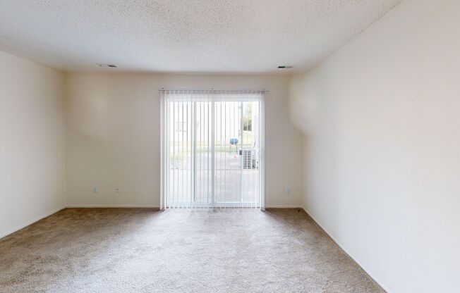 2 beds, 1.5 baths, 1,197 sqft, $1,315, Unit 09 - 909