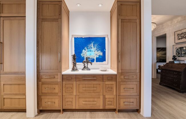 3 beds, 3.5 baths, $10,000, Unit Units 1005-1006