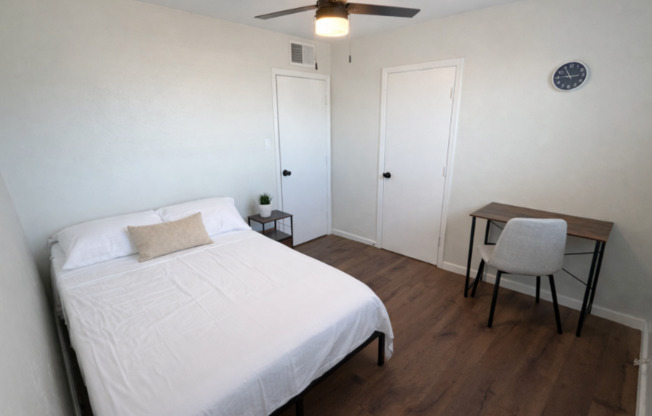 1325 E DON CARLOS AVE