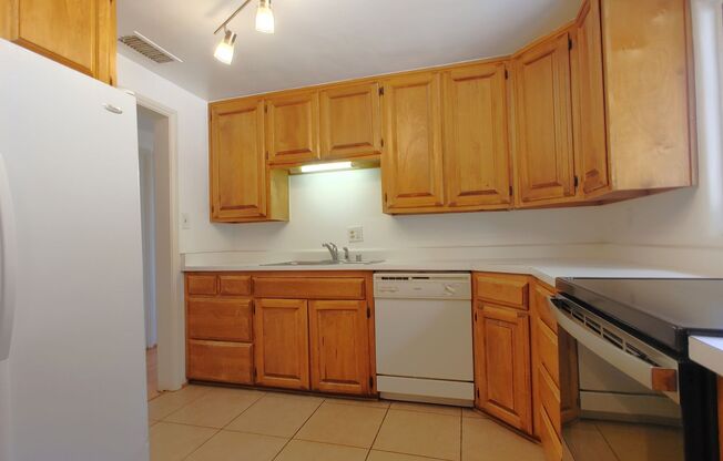 Centrally Located 3 Bedroom 1 Bathroom In The NE