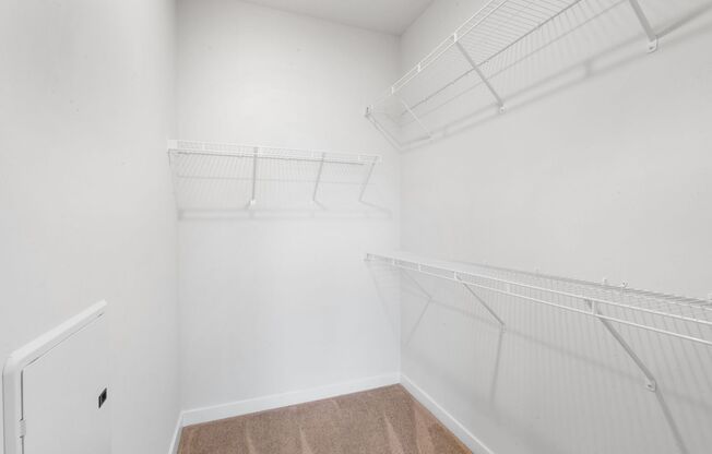 1 bed, 1 bath, 822 sqft, $2,040, Unit 4403