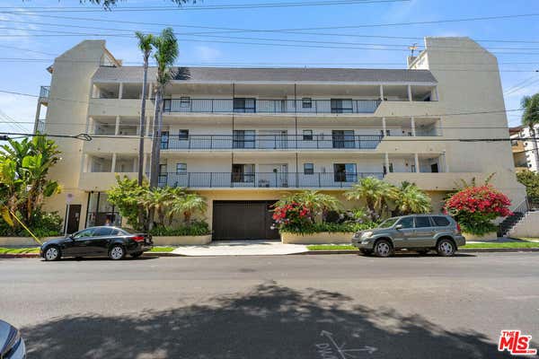 3 beds, 3 baths, 1,450 sqft, $4,200, Unit 303