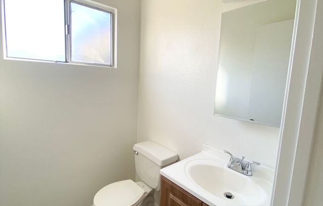 2 beds, 1.5 baths, $1,800, Unit 1