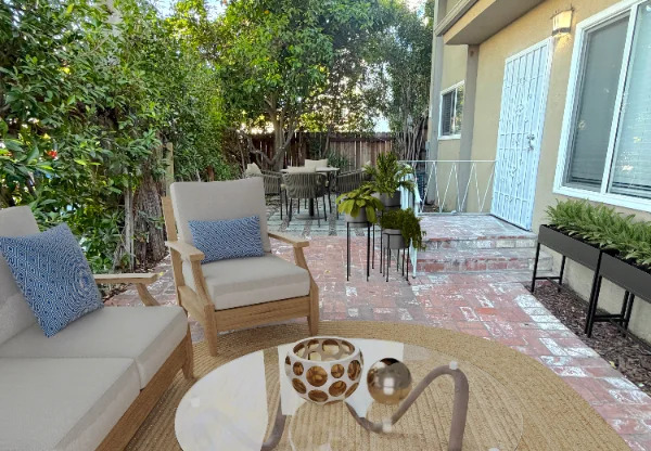 1040 N SIERRA BONITA AVE