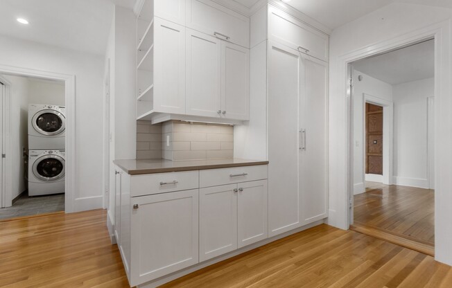 191 DAVIS AVE