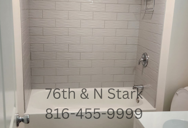 3 beds, 2 baths, 1,220 sqft, $2,350, Unit 7911 NW Westside Drive