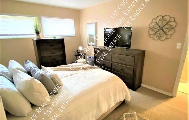 1216 WEBER DR