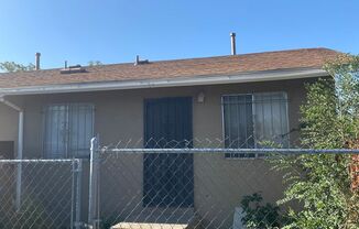 2 beds, 1 bath, $950