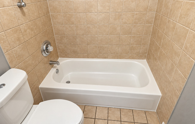 3 beds, 2 baths, $2,400