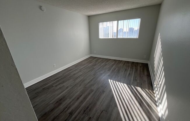 1 bed, 1 bath, 600 sqft, $1,698, Unit 307