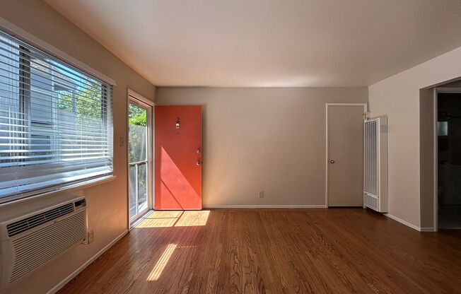G Street - 2321 G St.