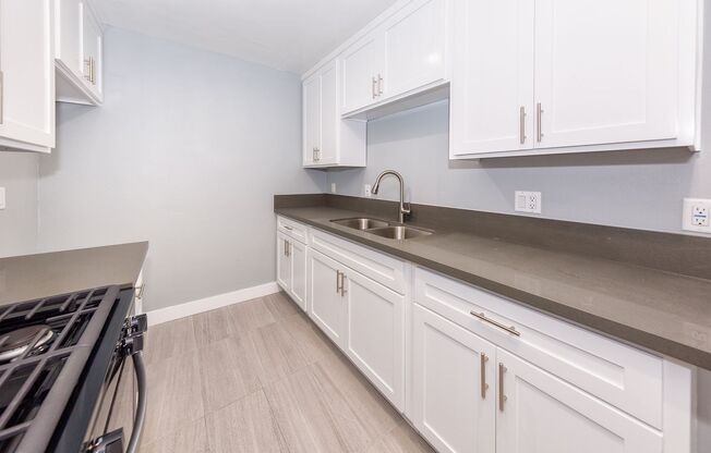 1 bed, 1 bath, $1,895, Unit 11