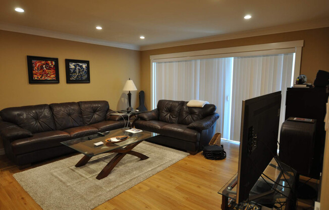 1326 Palos Verdes drive