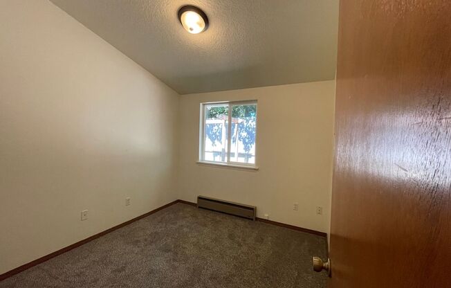 3 beds, 2 baths, $2,349