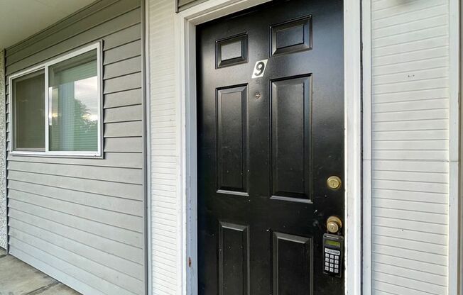 Sweetbriar Apartments