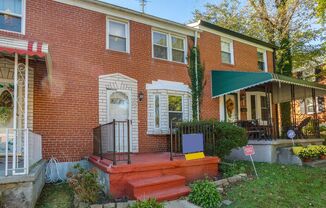 Charming 3 Bedroom/1 Bathroom Townhome in Idlewood, MD!