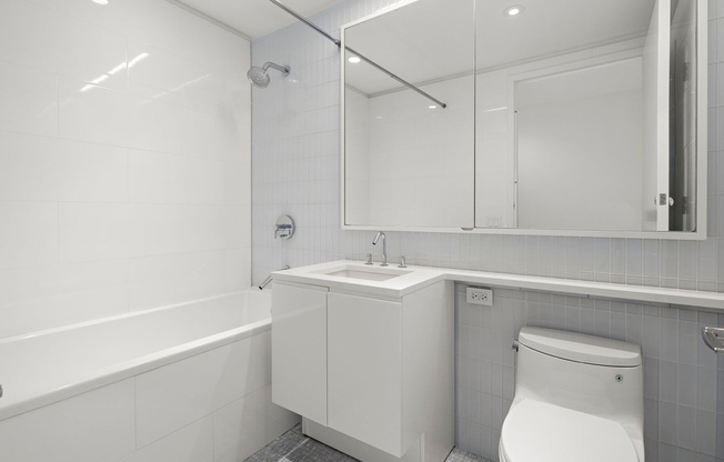 2 beds, 2.5 baths, 1,343 sqft, $9,700, Unit 17-F
