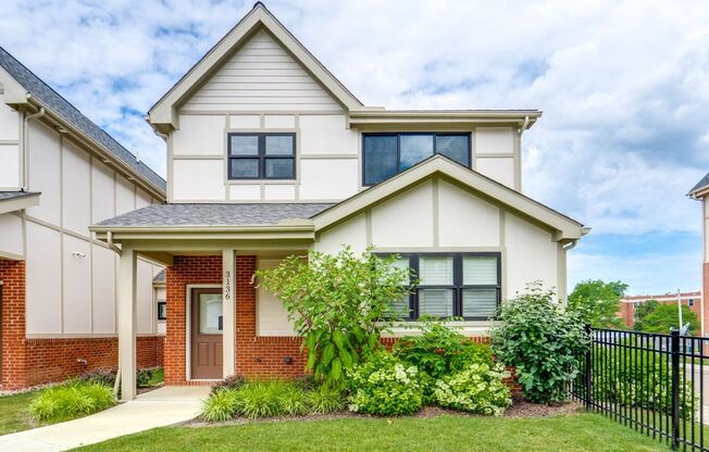 Brand-New 3-Bed, 2.5-Bath Condo: Modern Comfort Awaits!