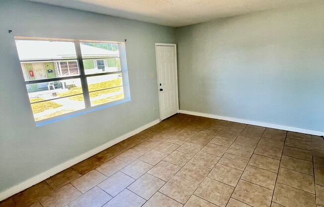 Lake Silver 6-plex