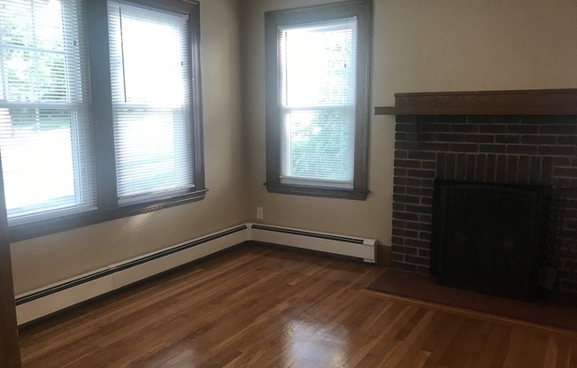 336 LAGRANGE
