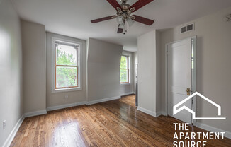 533 West Wrightwood Avenue