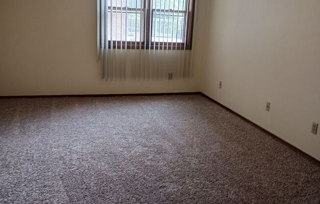 2 beds, 2 baths, 1,029 sqft, $1,215, Unit 2970-016