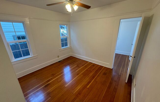 2 beds, 1 bath, $2,695