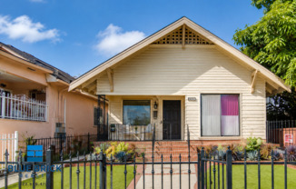 2222 INEZ ST